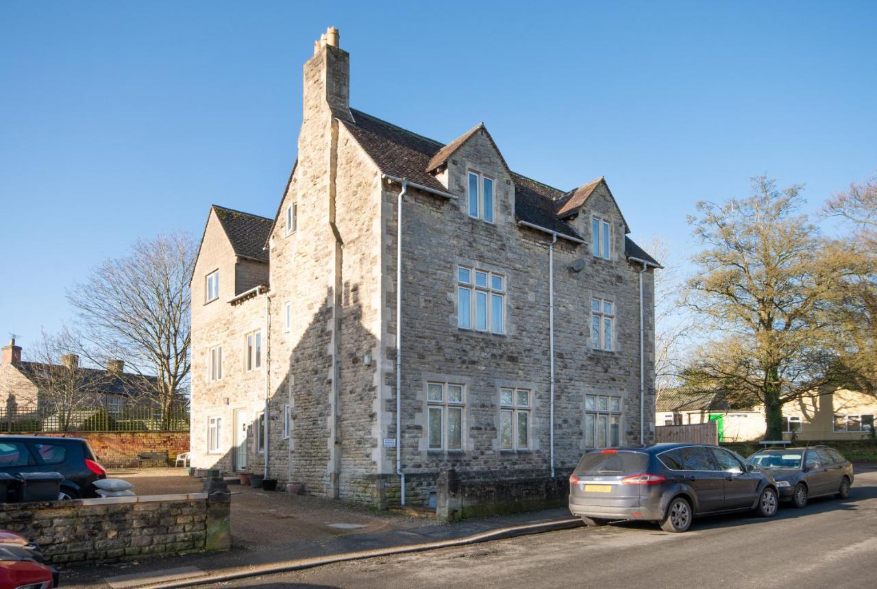 Bridge House By Treetop Property Cirencester Exteriör bild